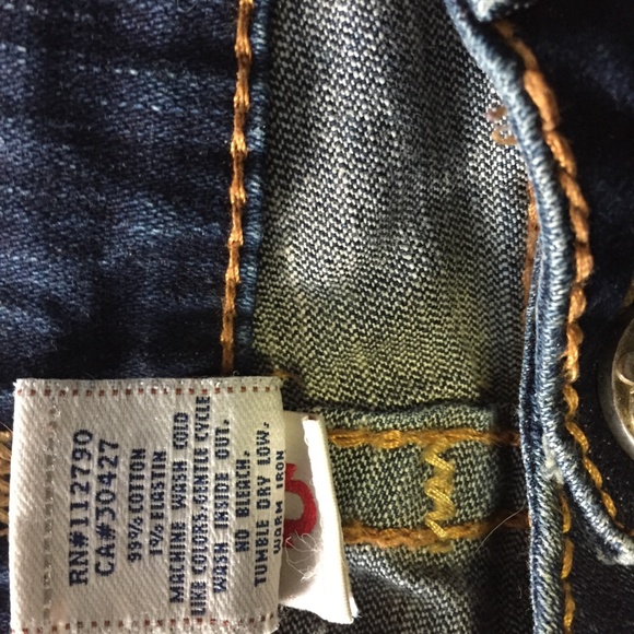 True Religion premium denim jeans, mid-rise women's waist 32, like new. - Picture 6 of 7